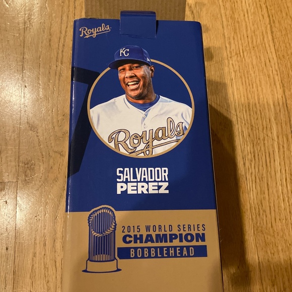 Collectible: KC Royals Bobblehead Salvador Perez 2015 World Series Champions - Picture 4 of 9
